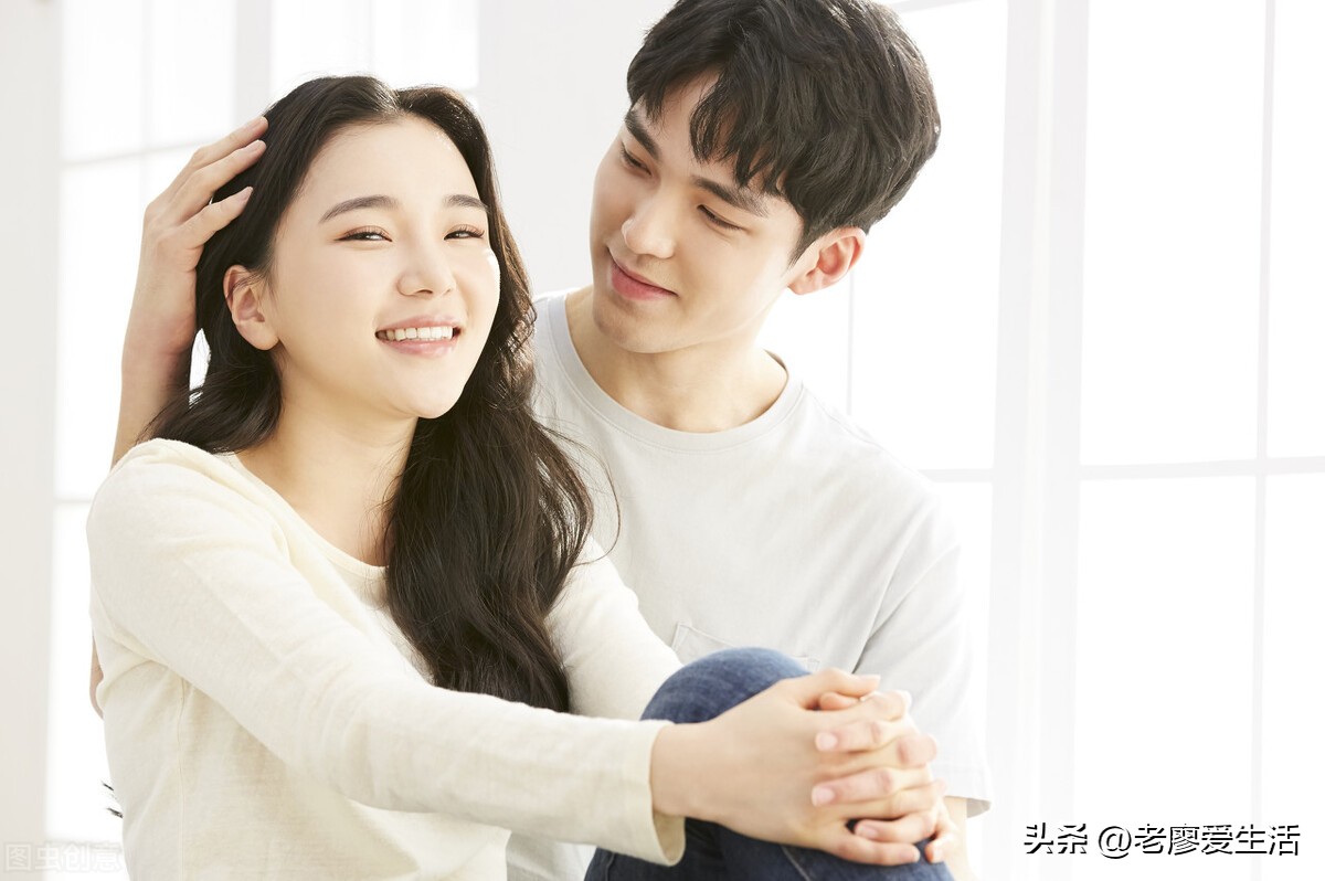 如何面对气场强大的人,遇到气场强大的人就心虚了