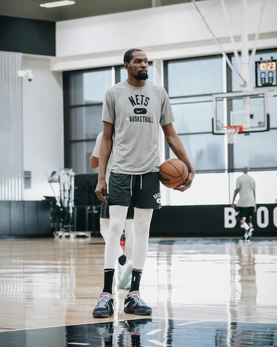 绿军25记三分塔图姆杜兰特,绿军3比0翻盘热火