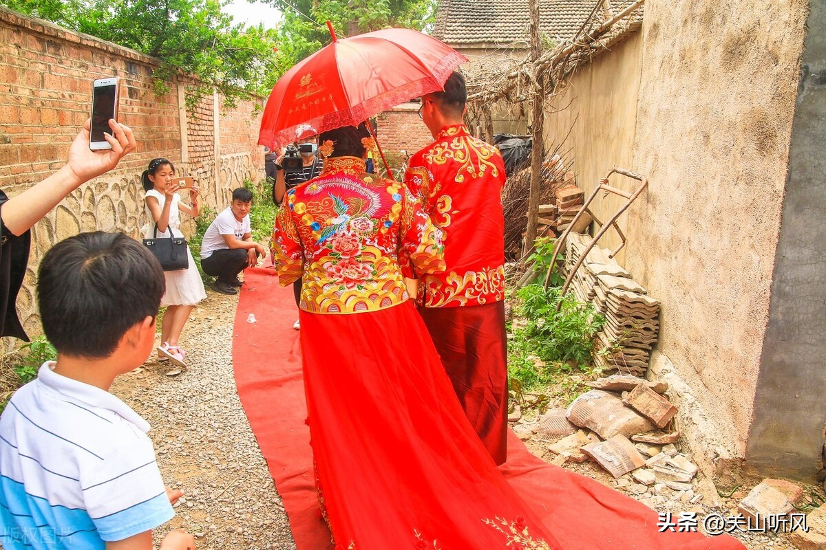 湖南农村自建房堂屋带神位,湖南农村堂屋最好的尺寸