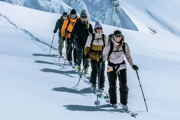 始祖鸟近两年比较火,始祖鸟为什么会突然火了