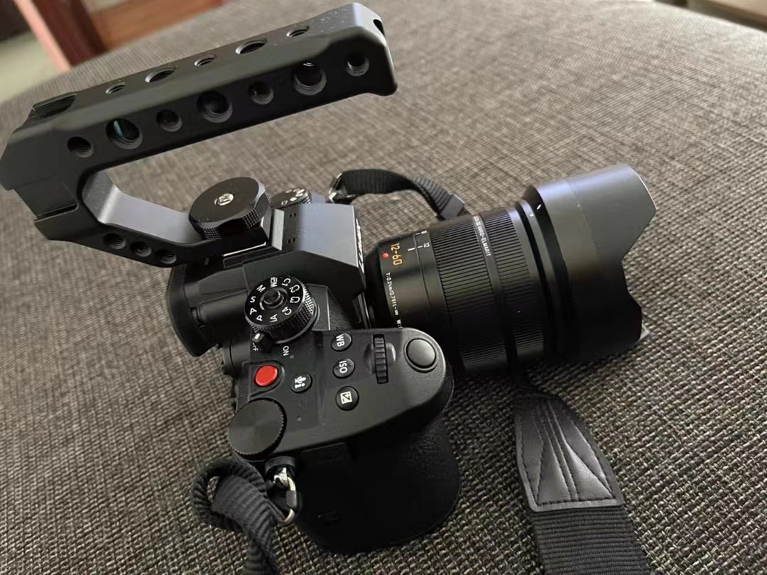 哪款m43微单相机性价比最高,买m43还是全画幅微单