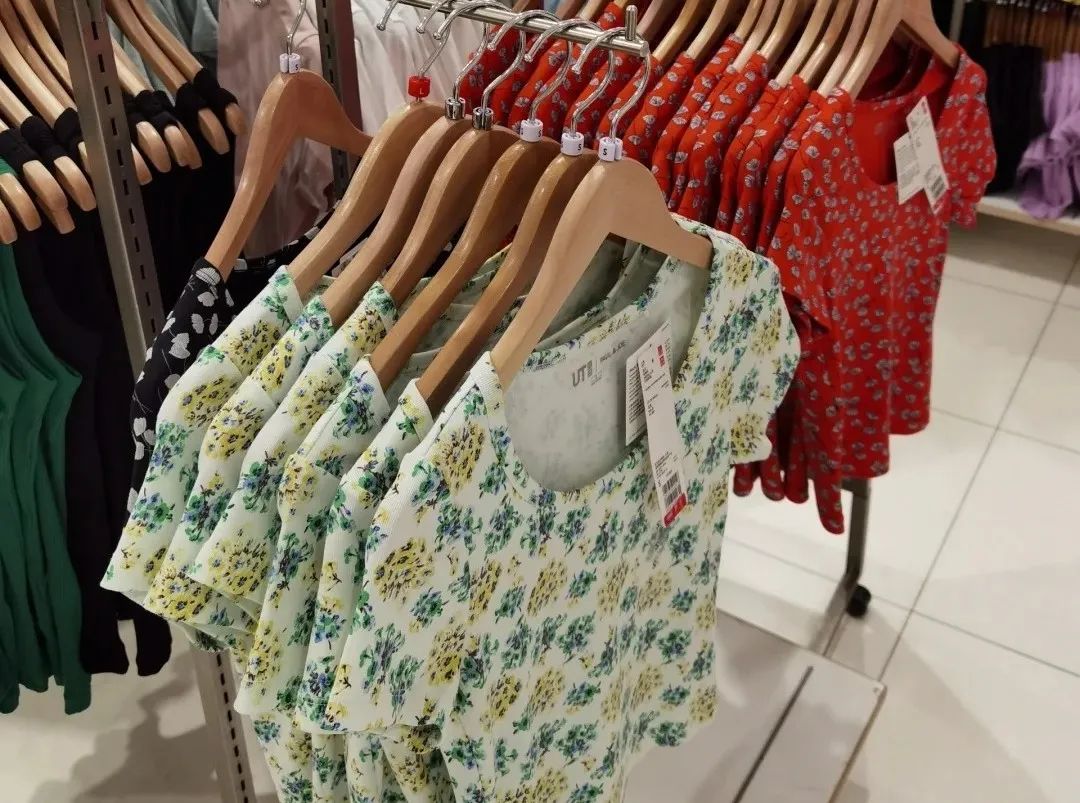 优衣库代购的东西,优衣库代购偷衣服卖