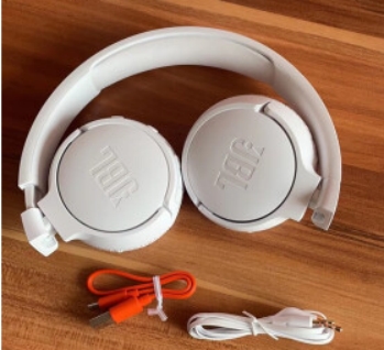 百听不厌的耳机视频,百听不厌的超好听音乐