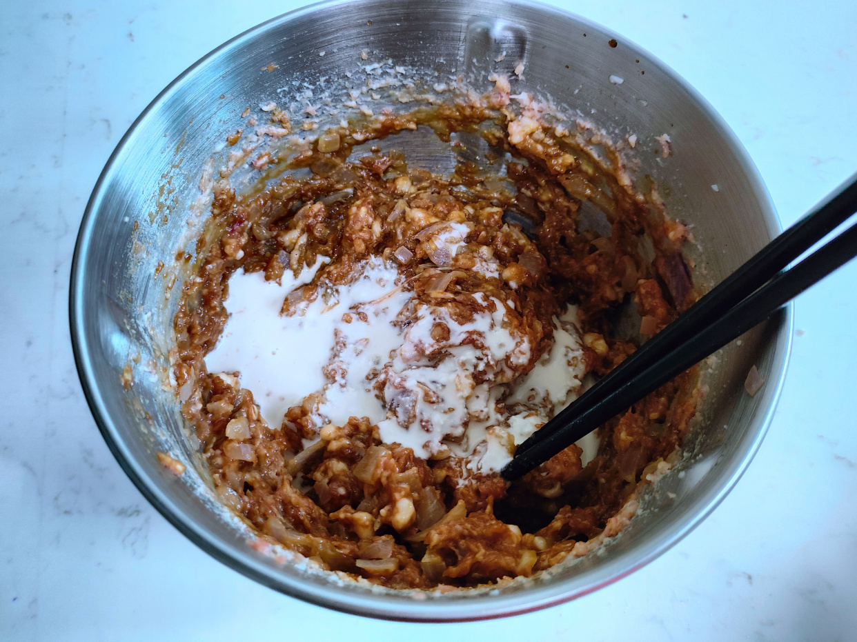 别再买肉饼吃了！自己做吧，比牛排还好吃，0添加还不花钱