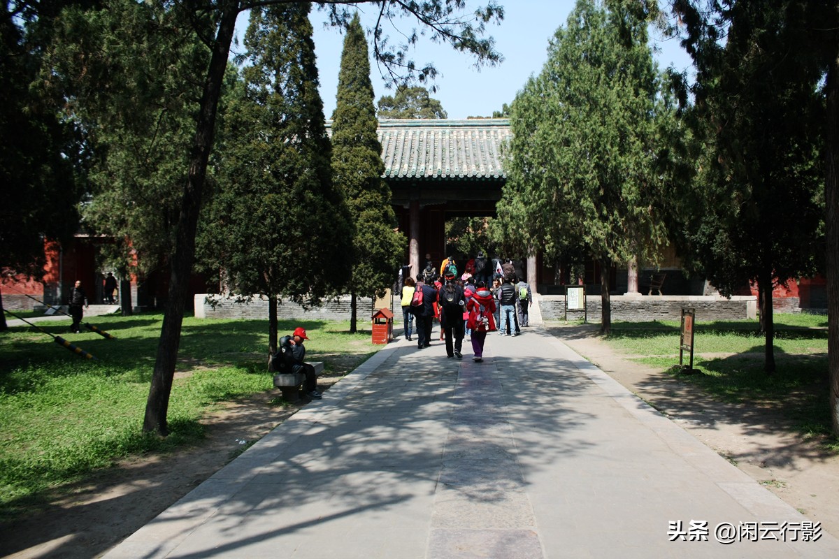 游读曲阜之孔庙第一座大门,山东曲阜最豪华的纪念孔子的宫殿