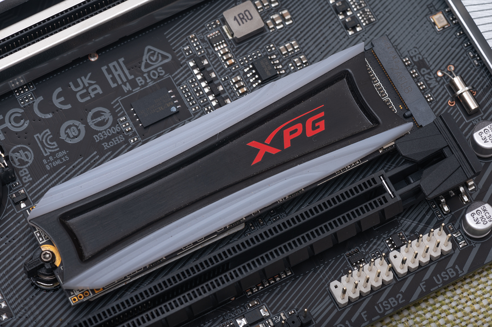 武极商智酷睿13代i5,13代酷睿cpu核显游戏测评