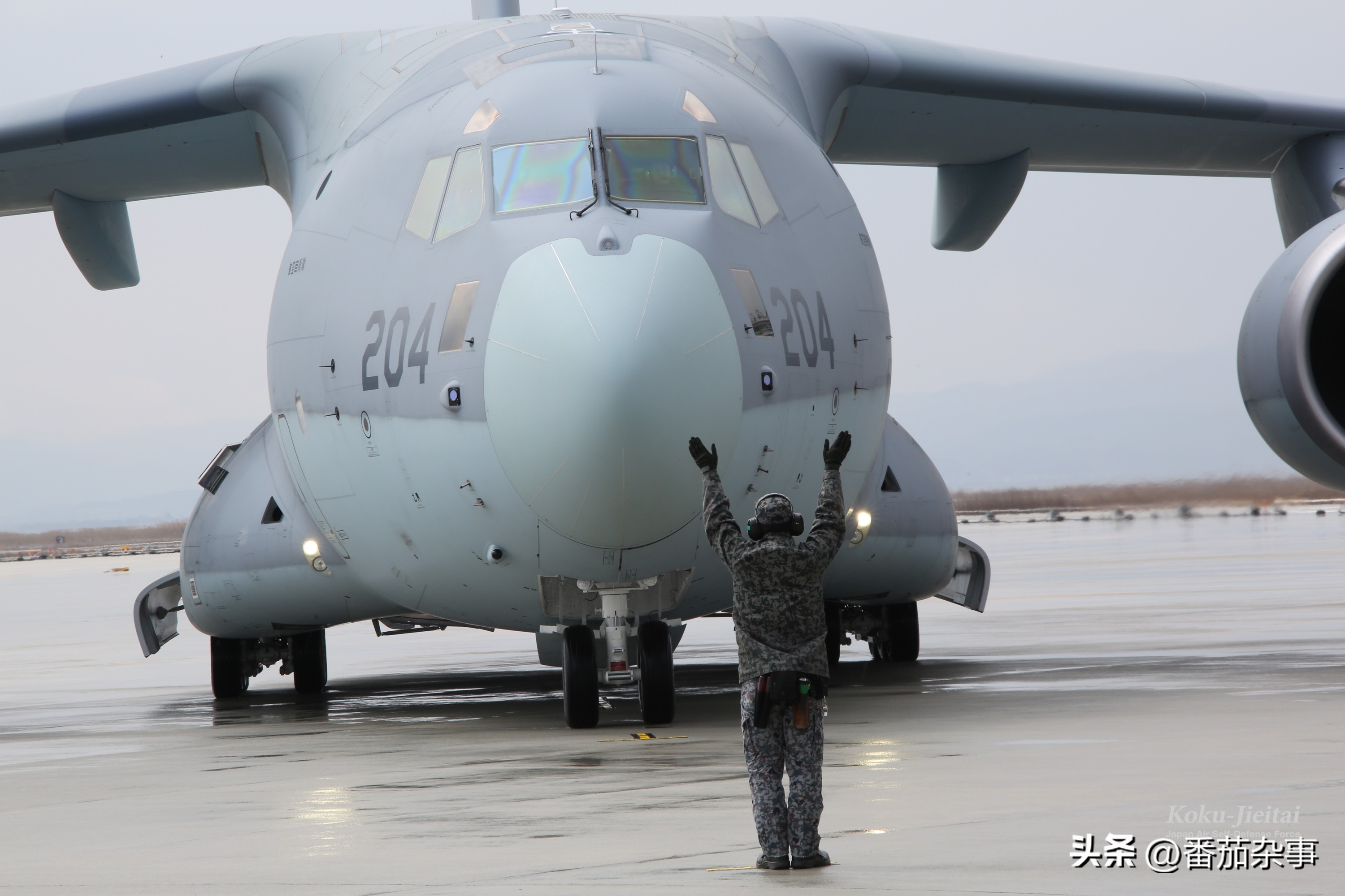 空中自卫队的C-2运输机