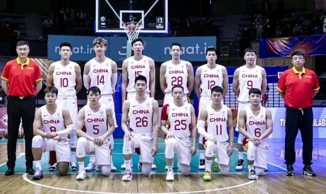 中国男篮球衣传承,中国男篮队1号球衣