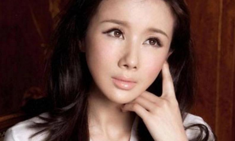 明星下颚骨整容后遗症,脸像鞋拔子怎么改善