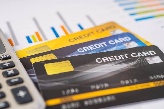 怎么将银行卡的钱转到微信里，大部分老年人都不清楚，赶紧来学学