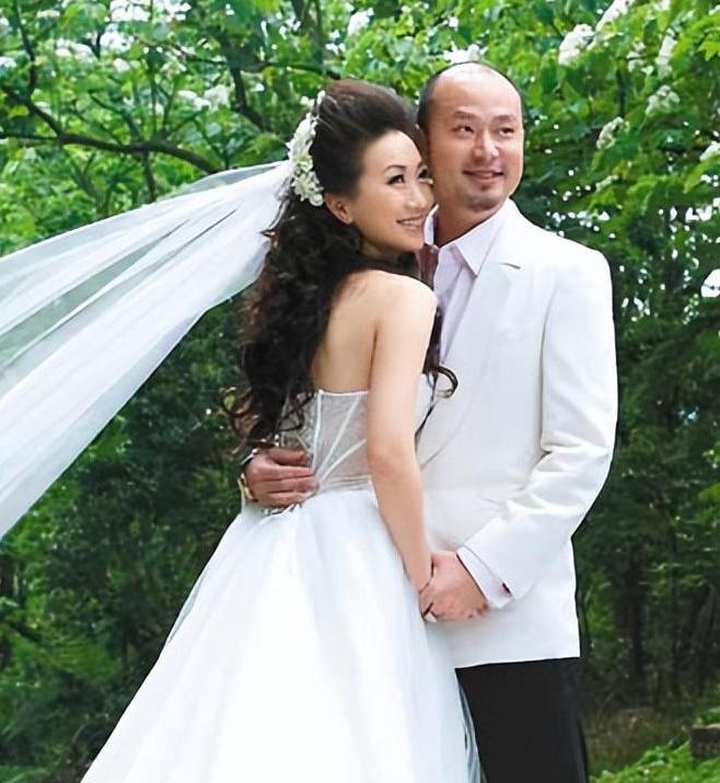 李玟的这一生有多坎坷,李玟的背后有多少心酸