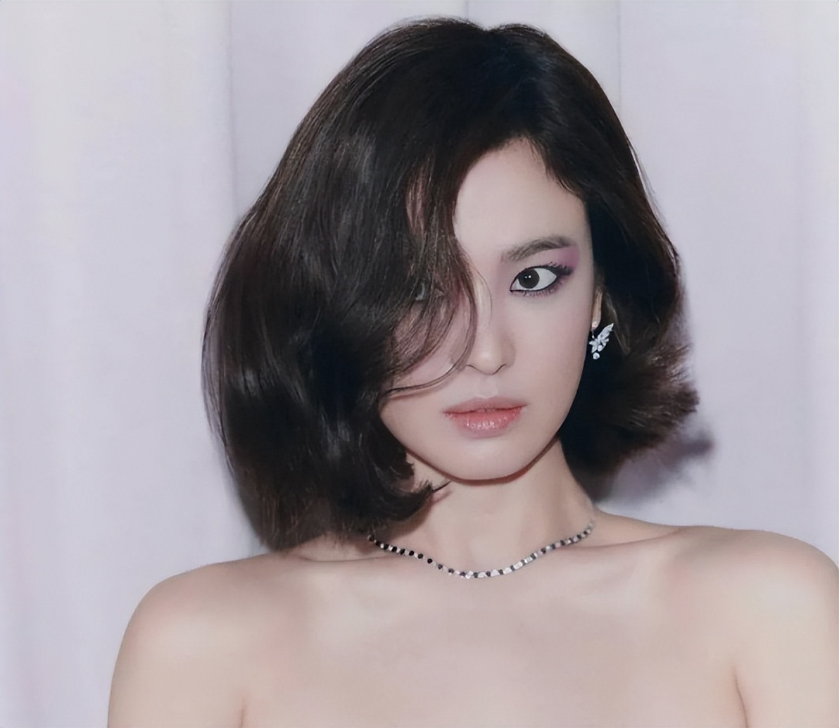 宋仲基与宋慧乔离婚后同台视频,宋仲基首谈与宋慧乔离婚后状态