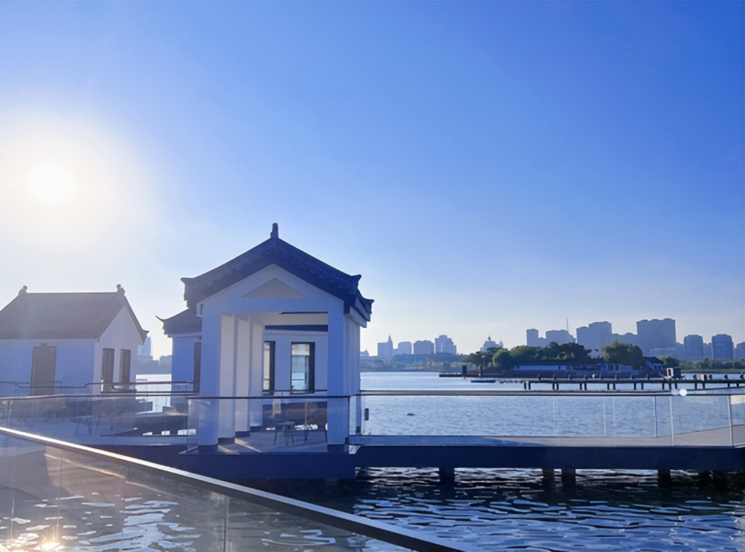 聊城灯光秀什么时候开始,聊城光岳楼今晚灯光秀几点上演