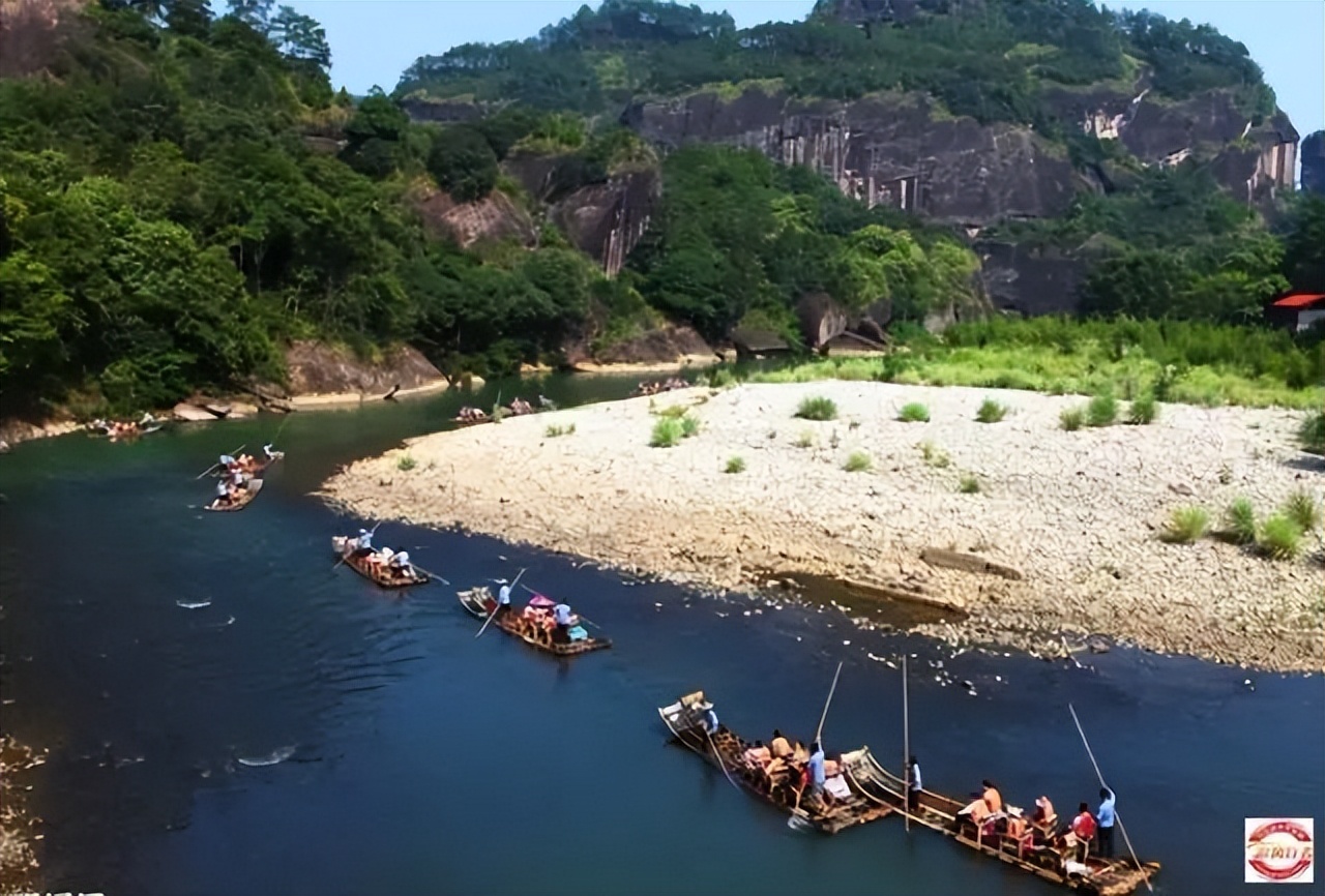 2023年2月11-19追风行者自驾永定土楼-鼓浪屿-九曲溪9日游招募中