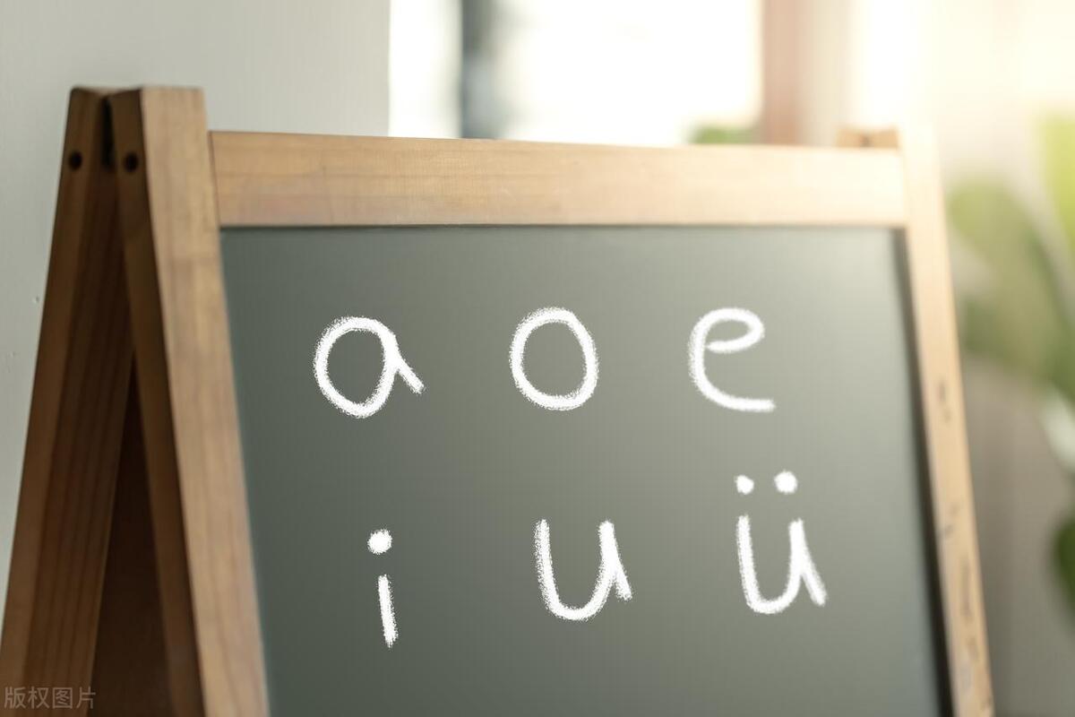 她59岁在家煎带鱼吃，儿媳不爽：妈，你这么大年纪吃带鱼不浪费吗