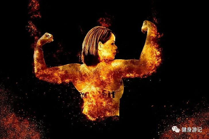 肩膀倒三角训练动作,家里练倒三角动作