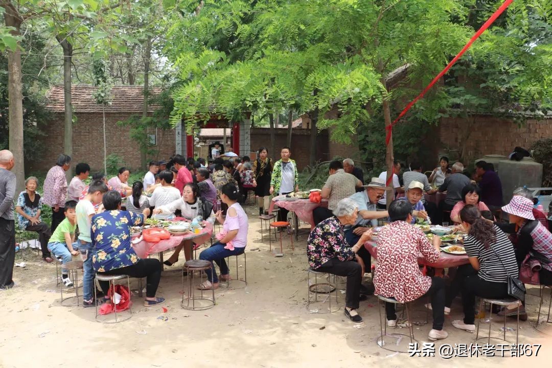 真实的乡村喜宴是这样的,真实记录乡村婚礼