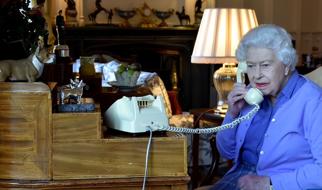 登基70周年！每年一张照片带你回顾女王的传奇人生