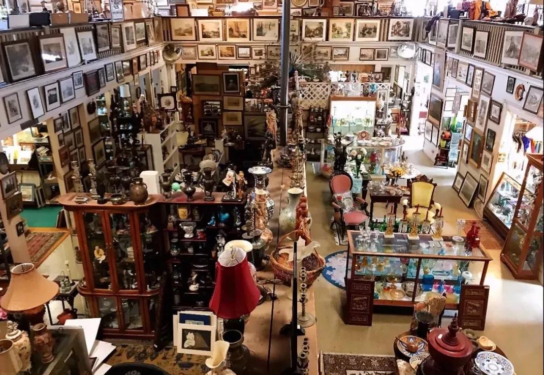 被中国房地产耽误的美国古董店