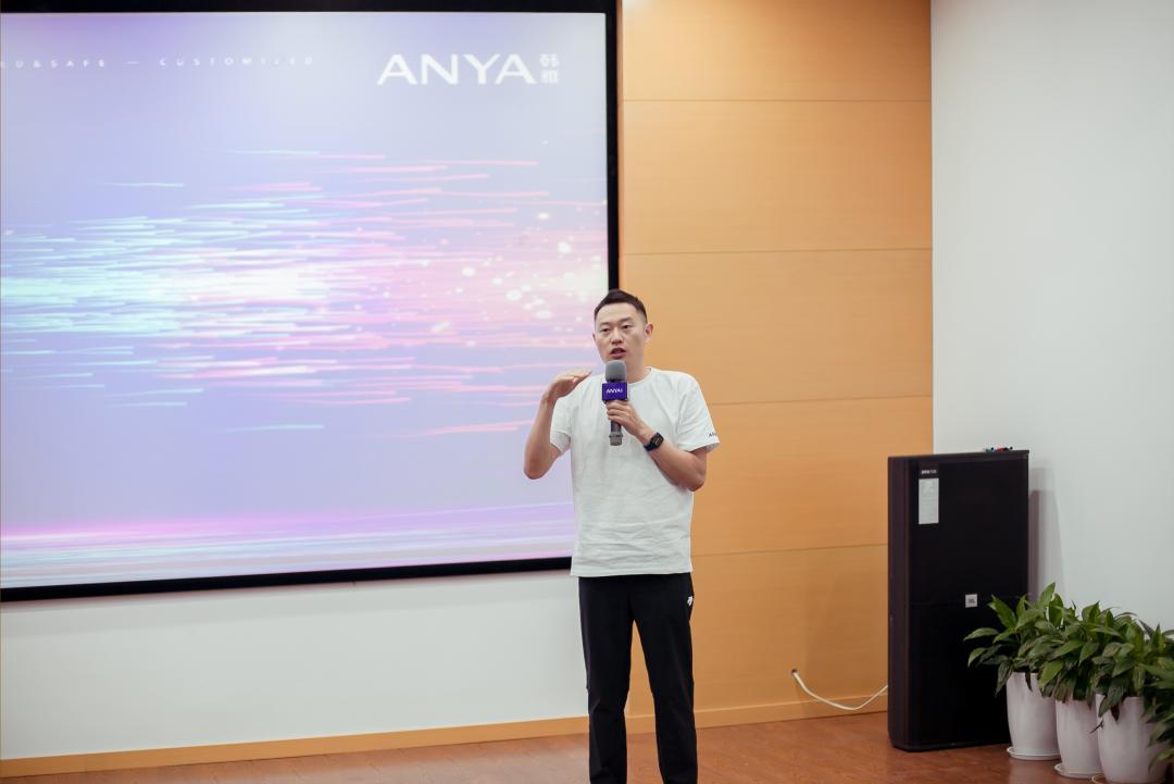 ​携手合作120余家优质连锁，第四届韩雅818美妆节盛大启幕