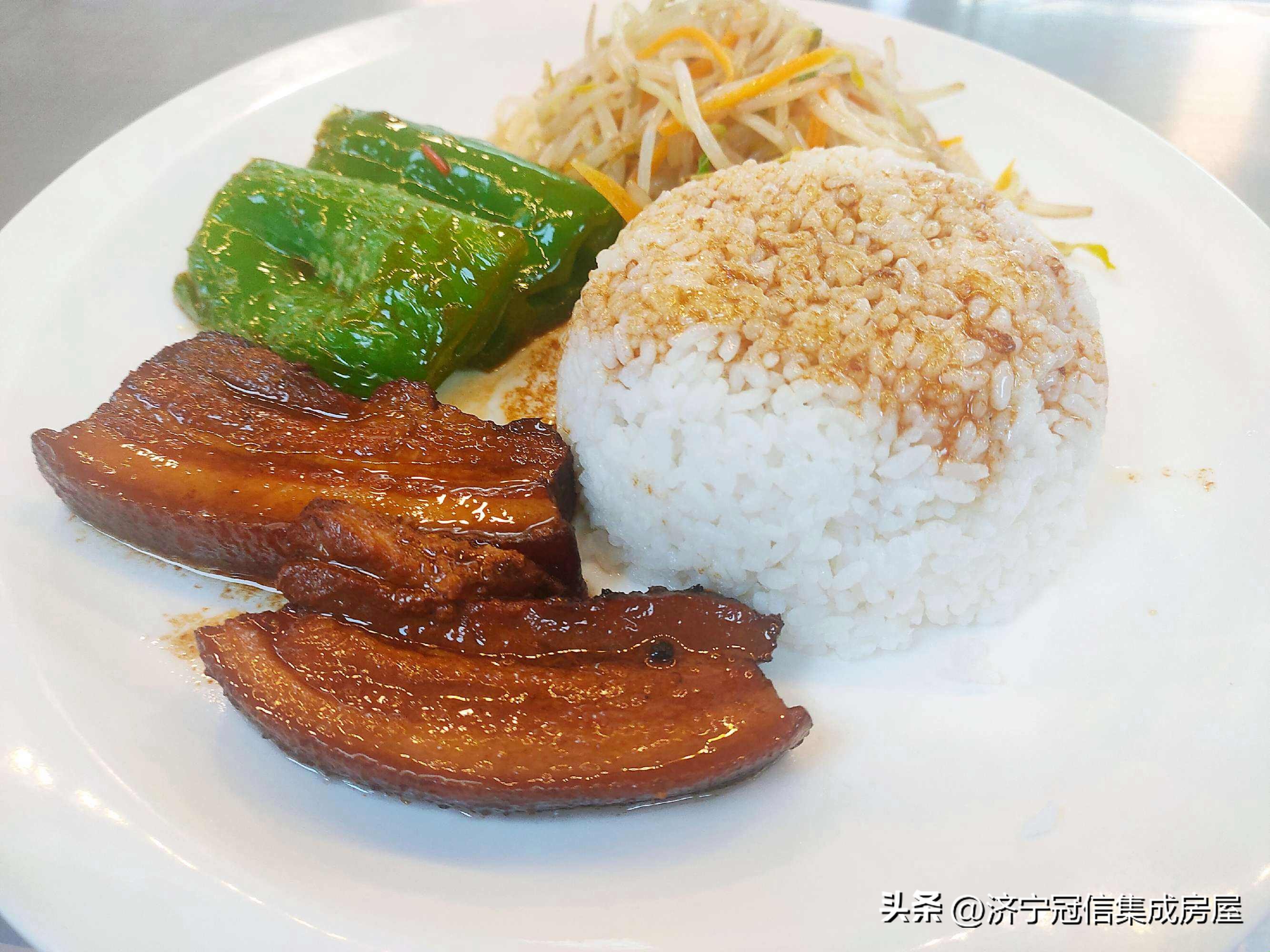 济宁的名吃甏肉干饭读音,济宁名吃甏肉干饭牛肉板面团购