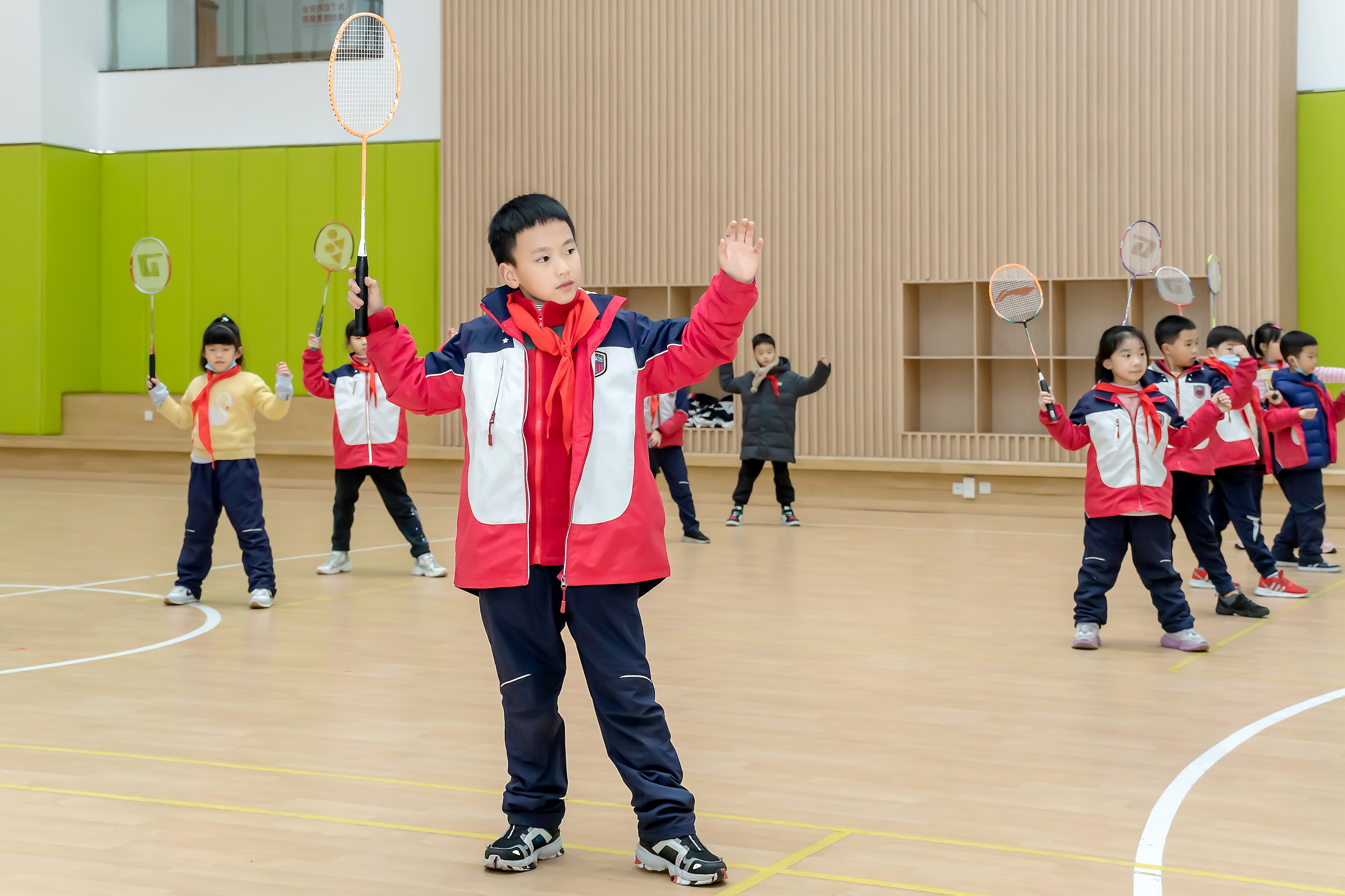 这个学校竟然有七十多门选修课，直接将学生“技能点”拉满