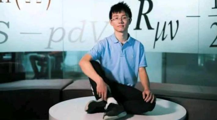 22岁的科学天才曹原,天才少年曹原美国任教
