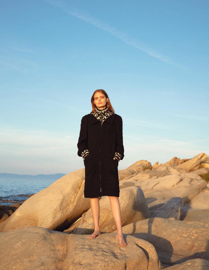 德国超模安娜·米拉（AnnaMilaGuyenz）拍摄的时尚杂志