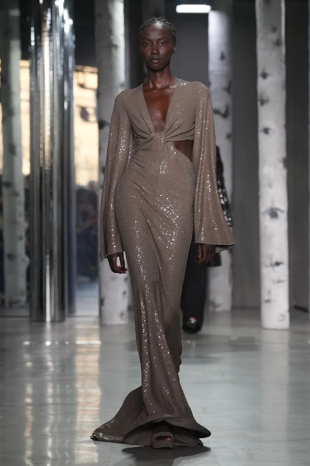 新一季的MK，一场都市波西米亚狂欢