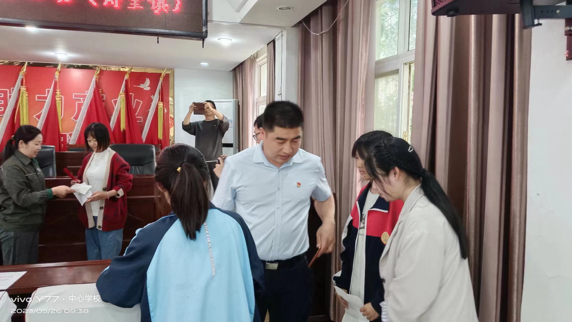 母亲节慰问贫困母亲志愿服务活动,走访慰问贫困母亲和计生特殊家庭