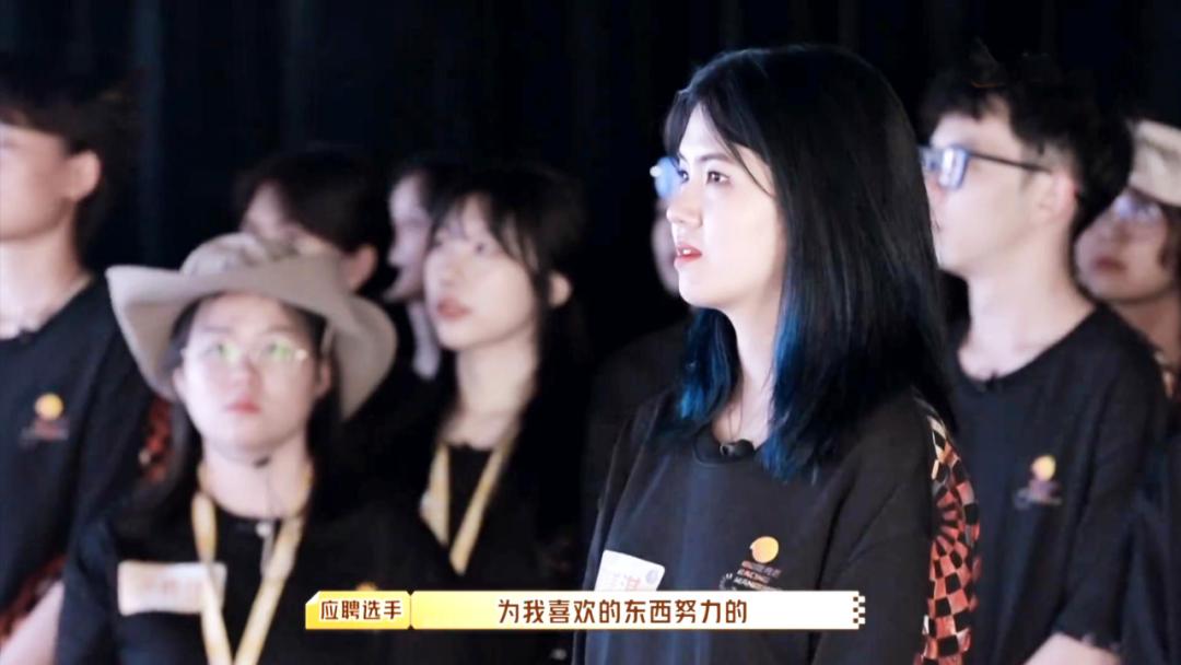 何炅面对职场,何炅揭秘职场