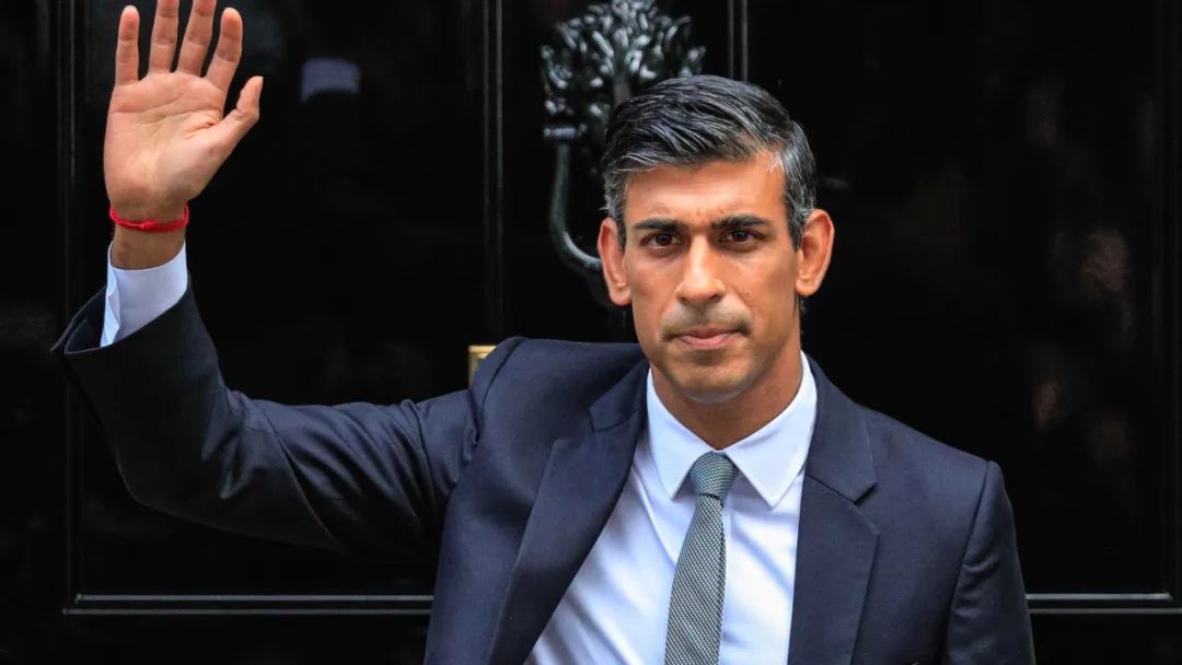 前英国首相苏纳克,英国现任首相苏纳克的成就