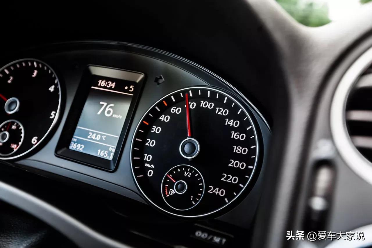 发动机功率和扭矩到底是什么关系,扭矩功率马力这三个到底看哪个