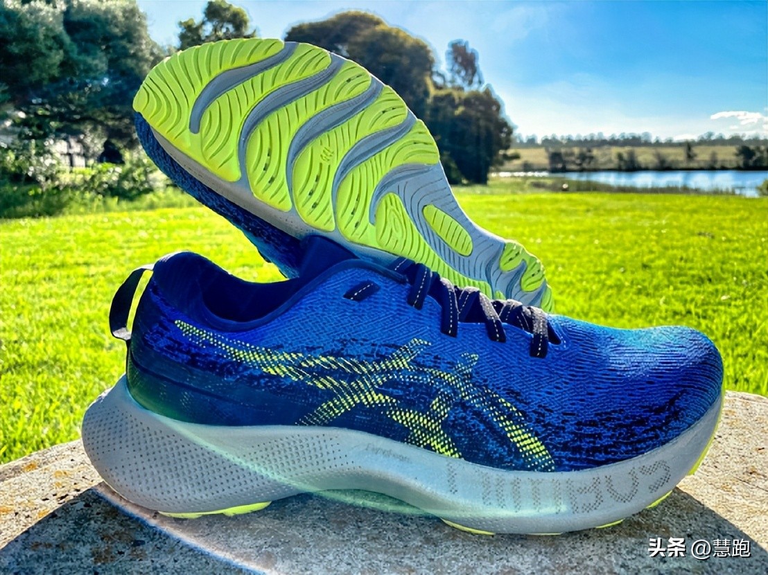 亚瑟士2022款跑鞋,亚瑟士跑鞋推荐前十名性价比高