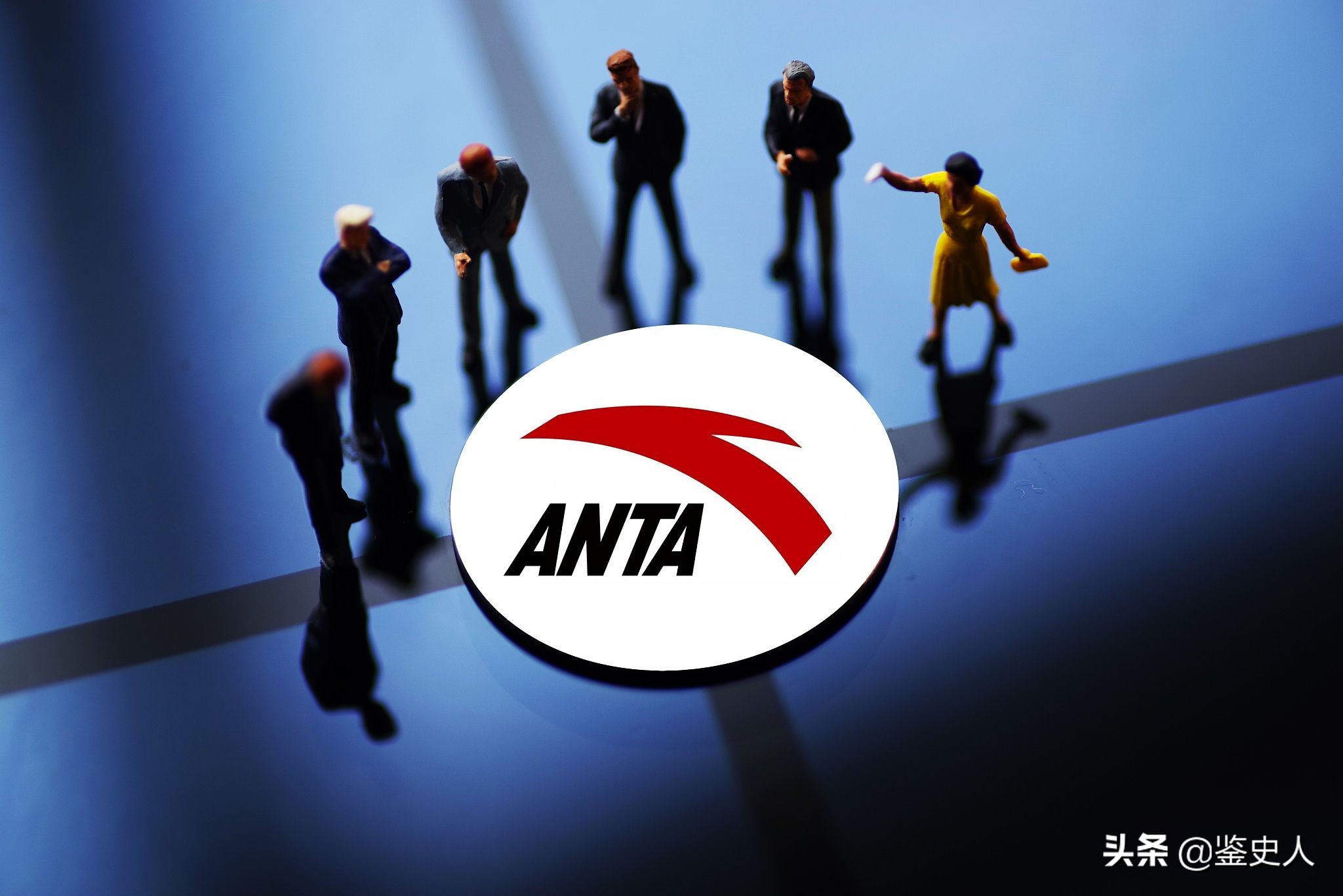 谷爱凌安踏最大赢家,安踏谷爱凌运动鞋