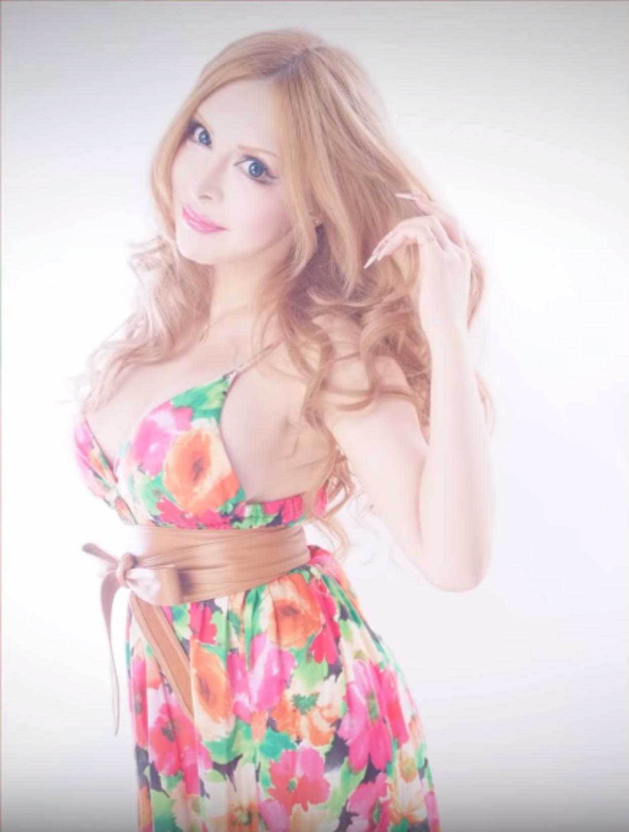 日本网红砸3亿整容上百次！整成法国娃娃：丑八怪在日本活不下去