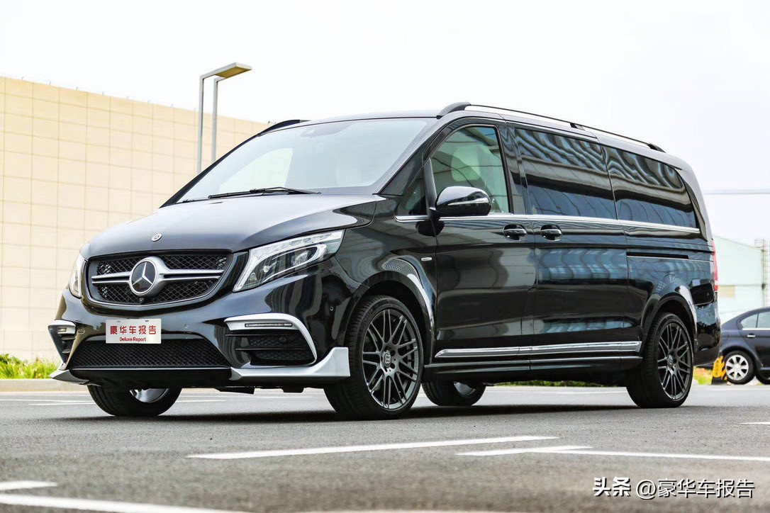 全球顶流商务车的对决!BRABUS和TOPCAR,选双B徽章还是大白鲨?