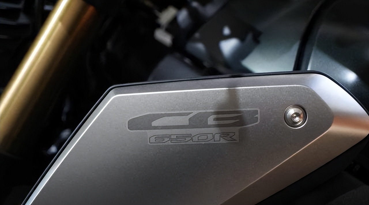 10万川崎z800买什么摩托车,川崎10万z900