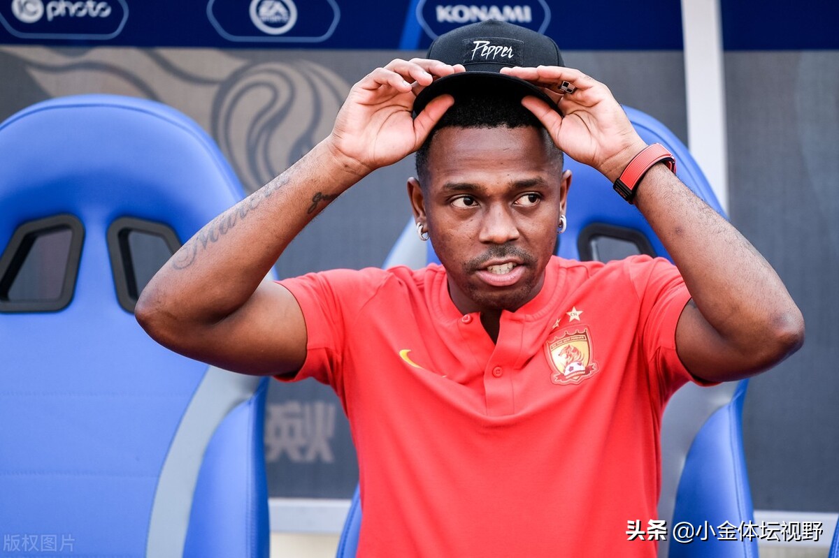 费南多为啥3年没踢比赛,费南多踢过一场国家队吗