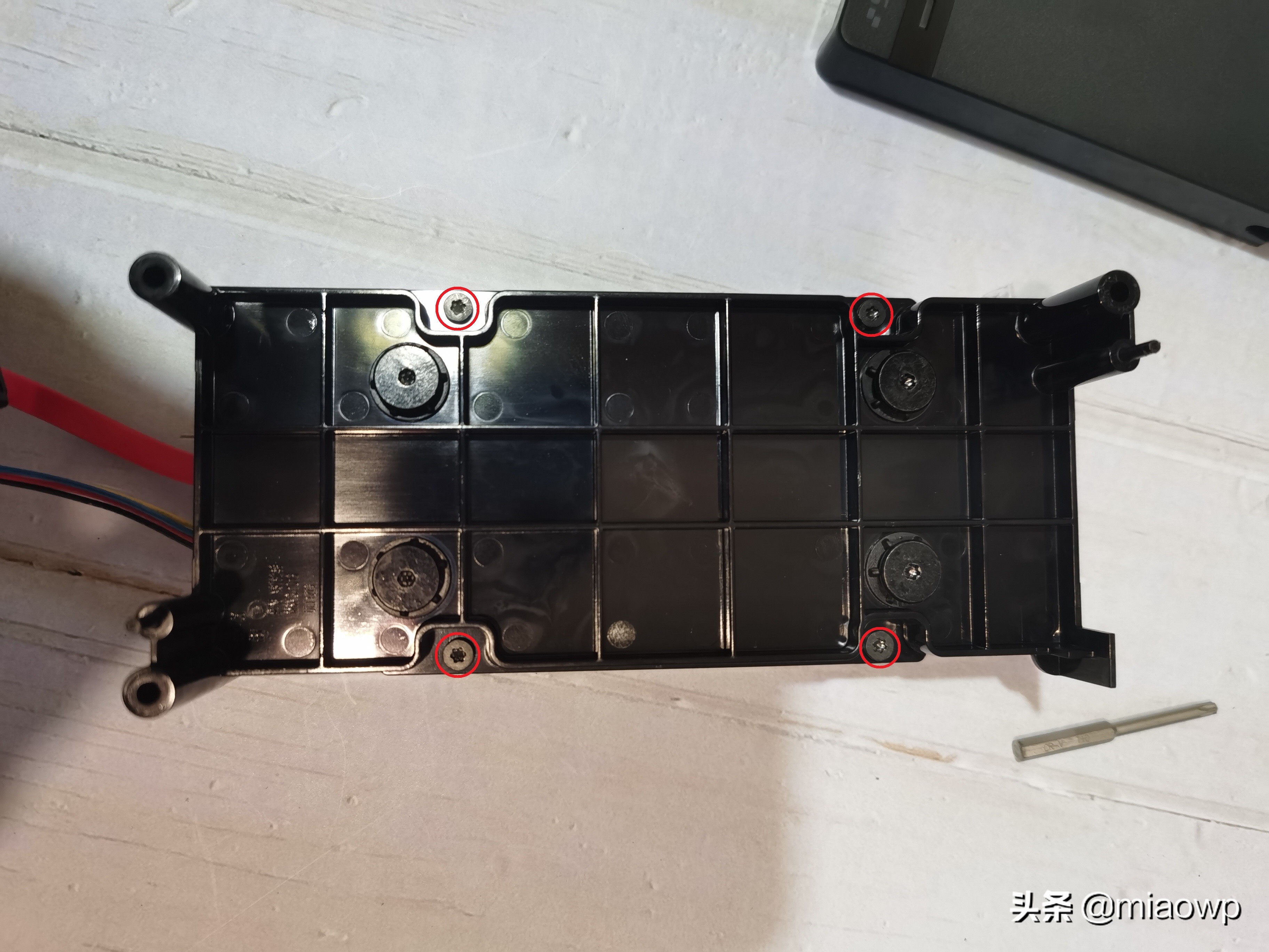 xboxone升级完开机黑屏,xboxone维修教程