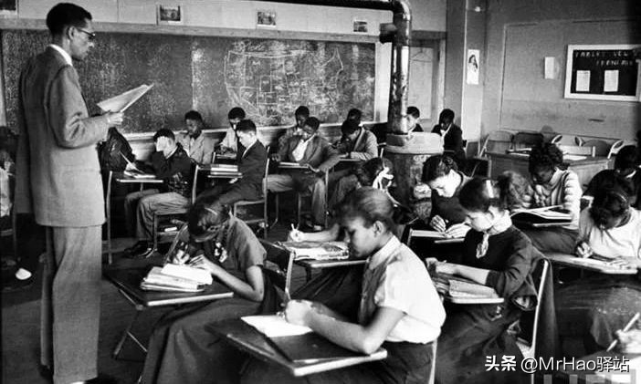 赵匡胤趣事大全,赵匡胤自导自演了黄袍加身