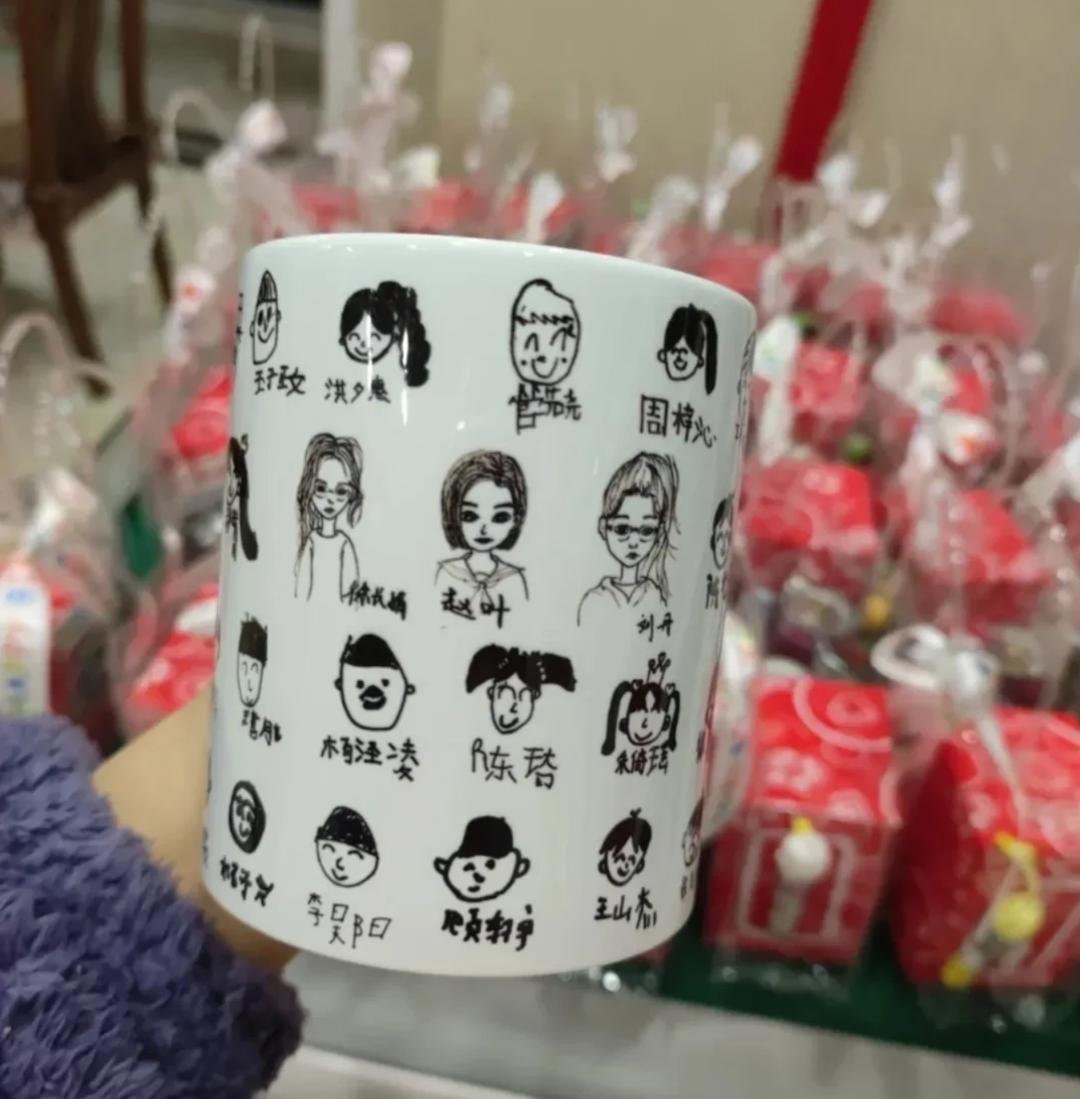 幼儿园小孩过生日要给全班礼物吗,幼儿园过生日小朋友准备礼物