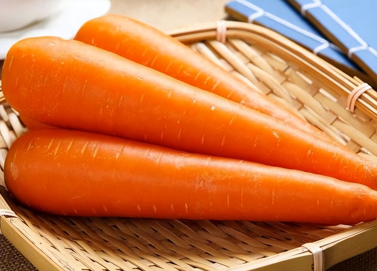 胆固醇血脂高有哪些食物不能吃,什么食物降血脂和胆固醇还护肝