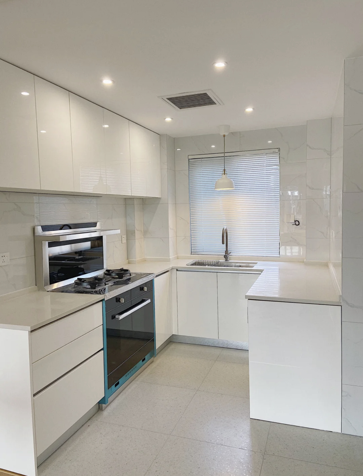 集成灶空间太小,集成灶省空间吗