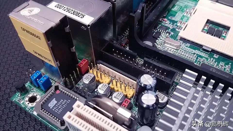 英特尔4代itx主板,14代英特尔itx主板