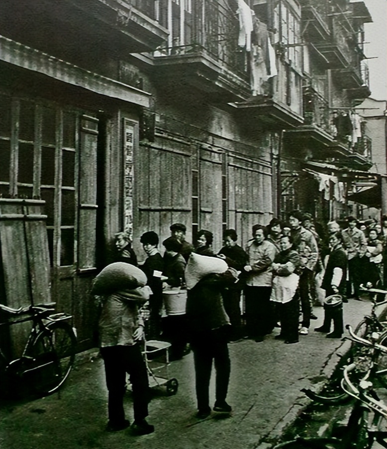 日本老间谍隐藏三十多年,抗战老兵外出