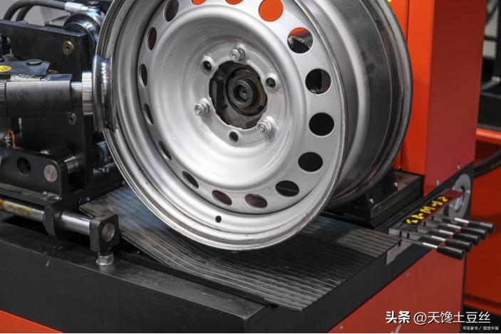 义乌换轮胎做动平衡,动平衡是什么意思