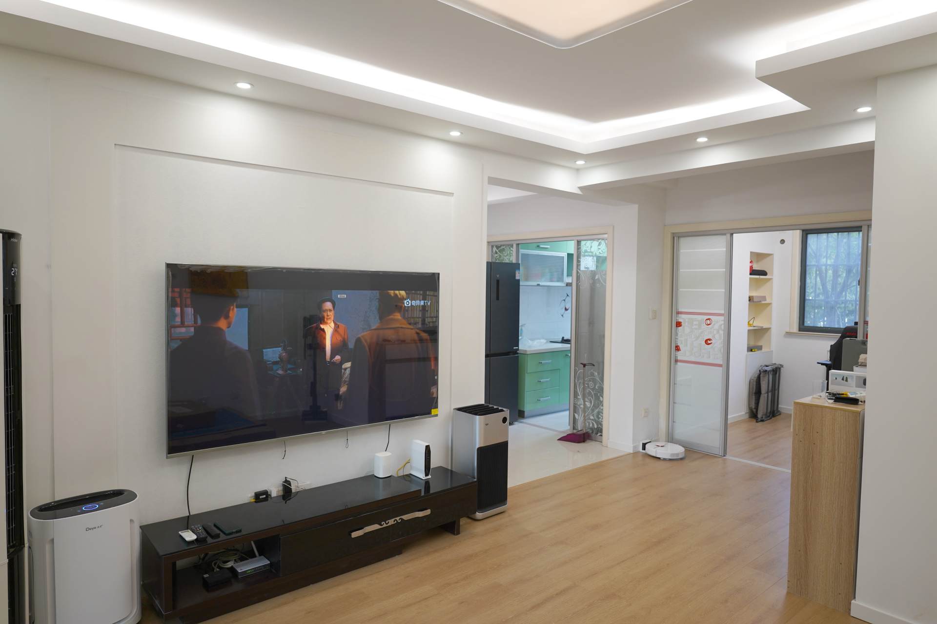 小户型也没有必要做全屋智能灯光,二手房客厅灯光改造