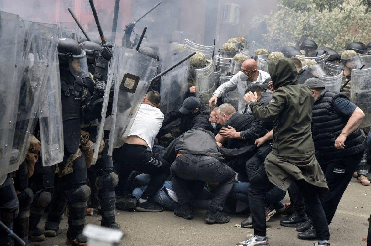 土耳其为啥进军科索沃,巴尔干半岛战争一触即发