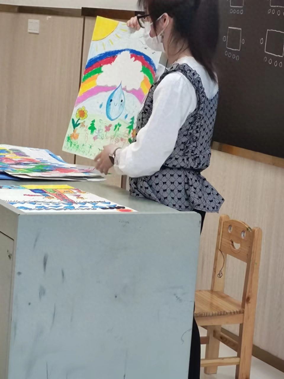 幼儿园孩子有必要报兴趣班吗,小孩从小就报兴趣班好吗